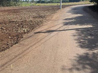 Bán 4 lô f0 đất 2 mặt tiền đường nhựa 178m2 có 80m2 thổ cư giá chỉ 550tr/sổ ngay sát khu lan anh 10