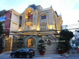 Siêu biệt thự 1214m2  thảo điền, quận 2. ngang 30m dài 36m. hầm 2 tầng (full nội thất) giá 180 tỷ