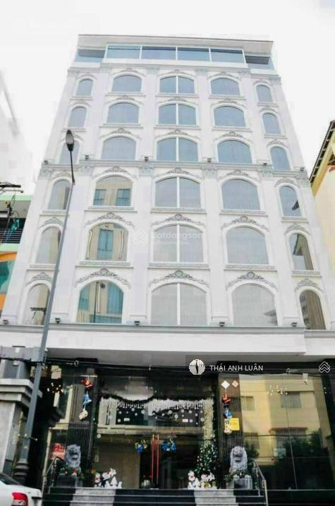 36 tỷ còn 33 tỷ. chính chủ bán nhà góc 2 mặt tiền nguyễn gia trí. dt 187m2 (8,5x22m), hầm 6 tầng