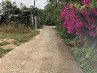 Ông anh cần bán lô đất thổ cư khu dân cư  mặt tiền bê tông 4m  giá 399 triệu.