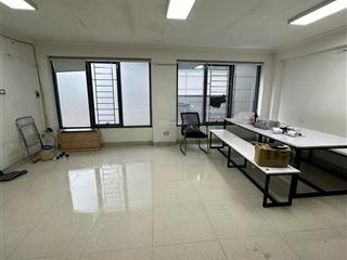 Cho thuê nhà 7 tầng láng hạ, có thang máy 70 m2 giá 45 triệu 0389 930 ***