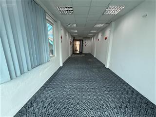 Chủ nha cho thuê 60 m2 sàn tầng 5, ngõ 14 huỳnh thúc kháng, thang máy, giá 9 triệu 0389 930 ***
