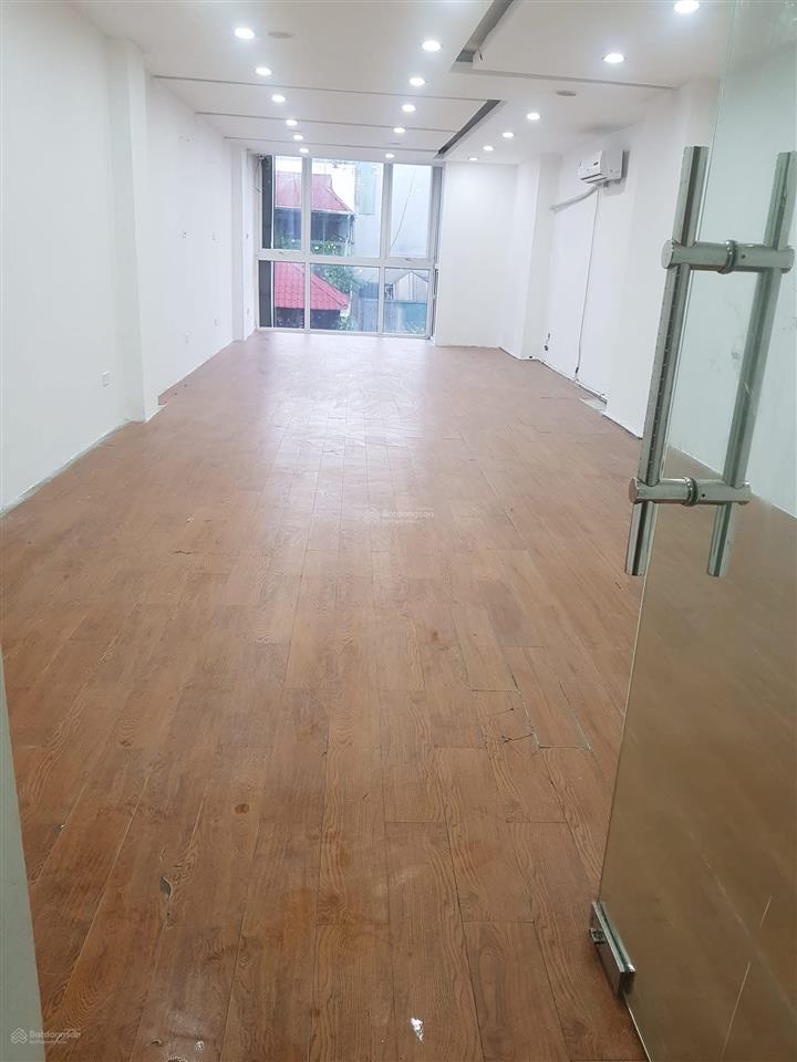 Cho thuê 80 m2 sàn kinh doanh ol mặt phố 220 khâm thiên giảm còn 11 triệu/tháng 0389 930 ***