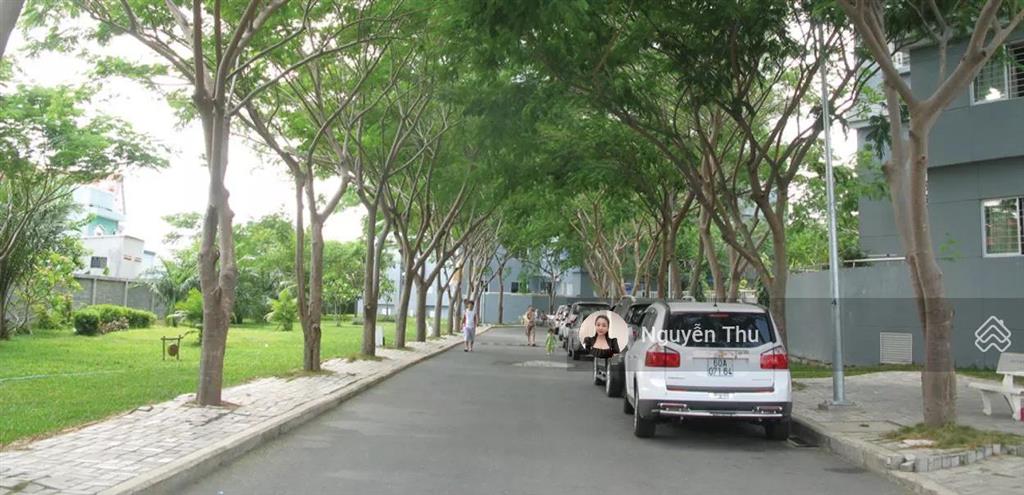 Bán 2pn 2wc 95m2 phú mỹ thuận view sông, sân phơi rộng. giá 2.35 tỷ.  0906 600 *** (thu)