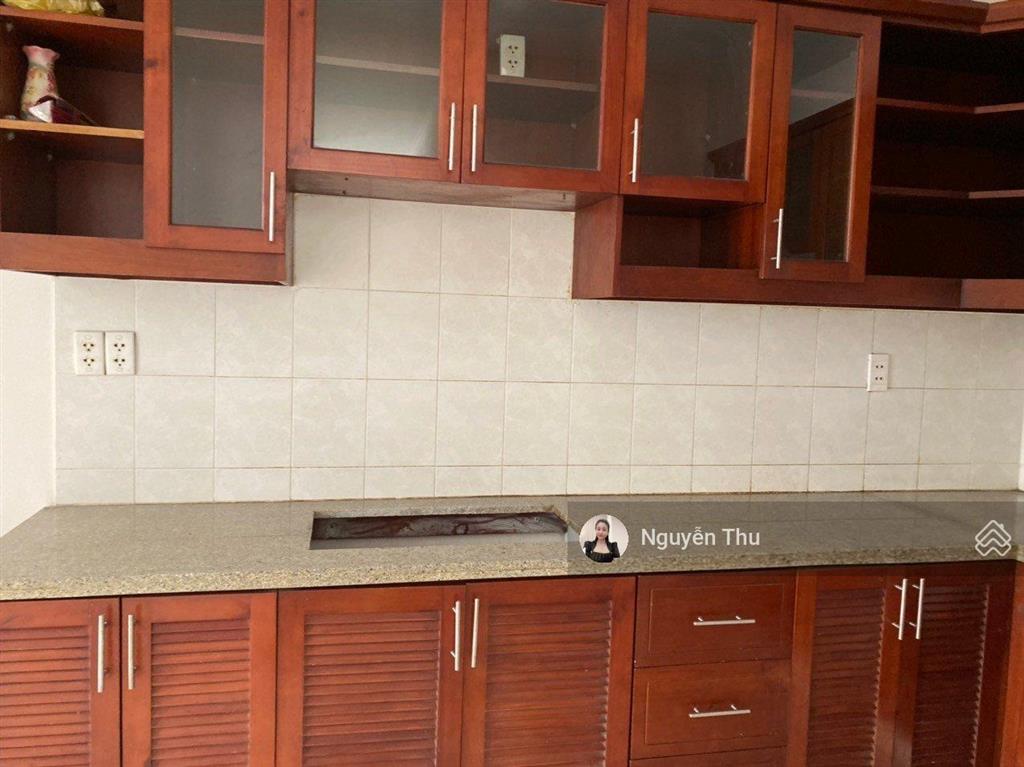 Bán 2pn 2wc 95m2 phú mỹ thuận view sông, sân phơi rộng. giá 2.35 tỷ.  0906 600 *** (thu)