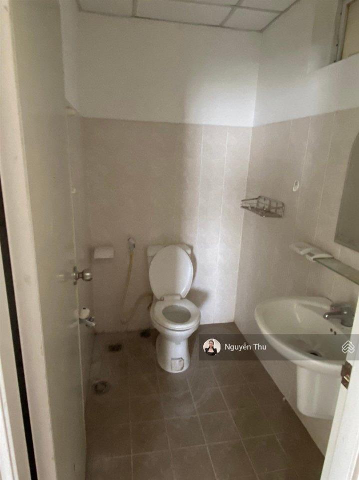 Bán 2pn 2wc 95m2 phú mỹ thuận view sông, sân phơi rộng. giá 2.35 tỷ.  0906 600 *** (thu)