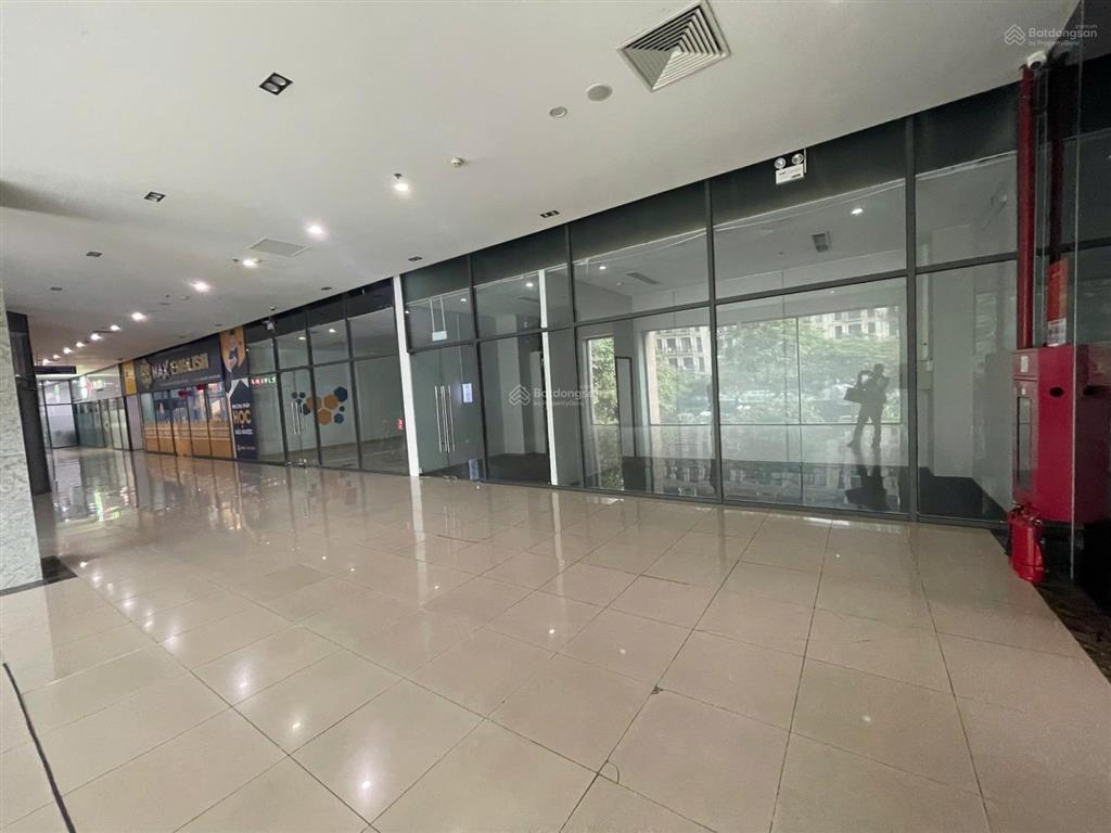 Bán sàn thương mại văn phòng 870m2sổ lâu dài mặt phố tố hữu hà đônggiá siêu đầu tư nhỉnh 43tr/m2