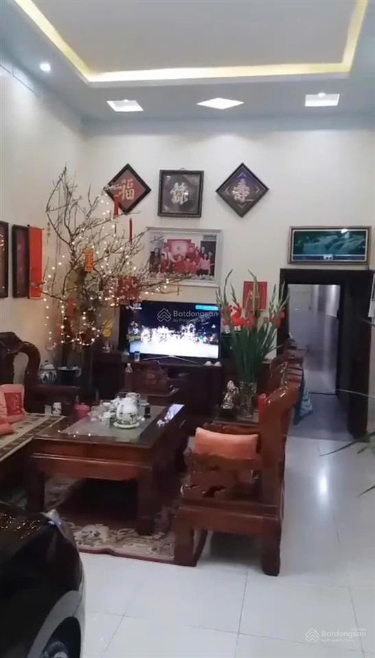 Bán nhà 2 tầng mặt đường trần nhân tông, kiến an