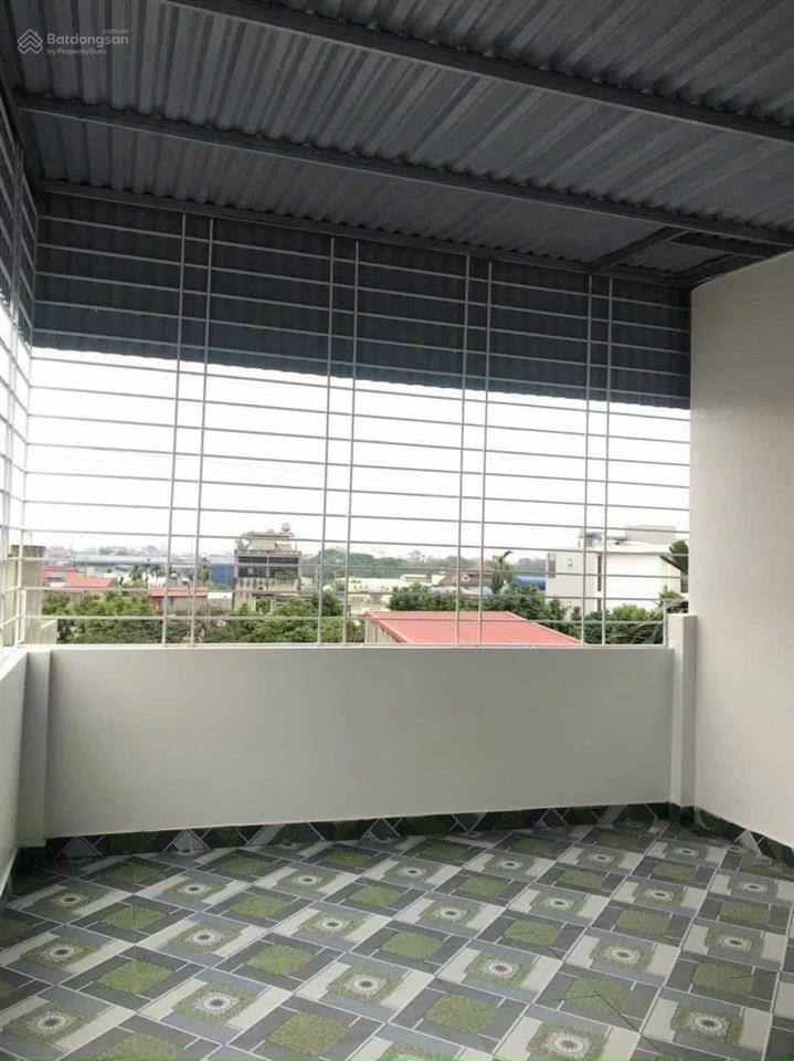 Bán nhà 4 tầng tại bến xe miền tây, ngay chân cầu niệm (đường quán trữ)