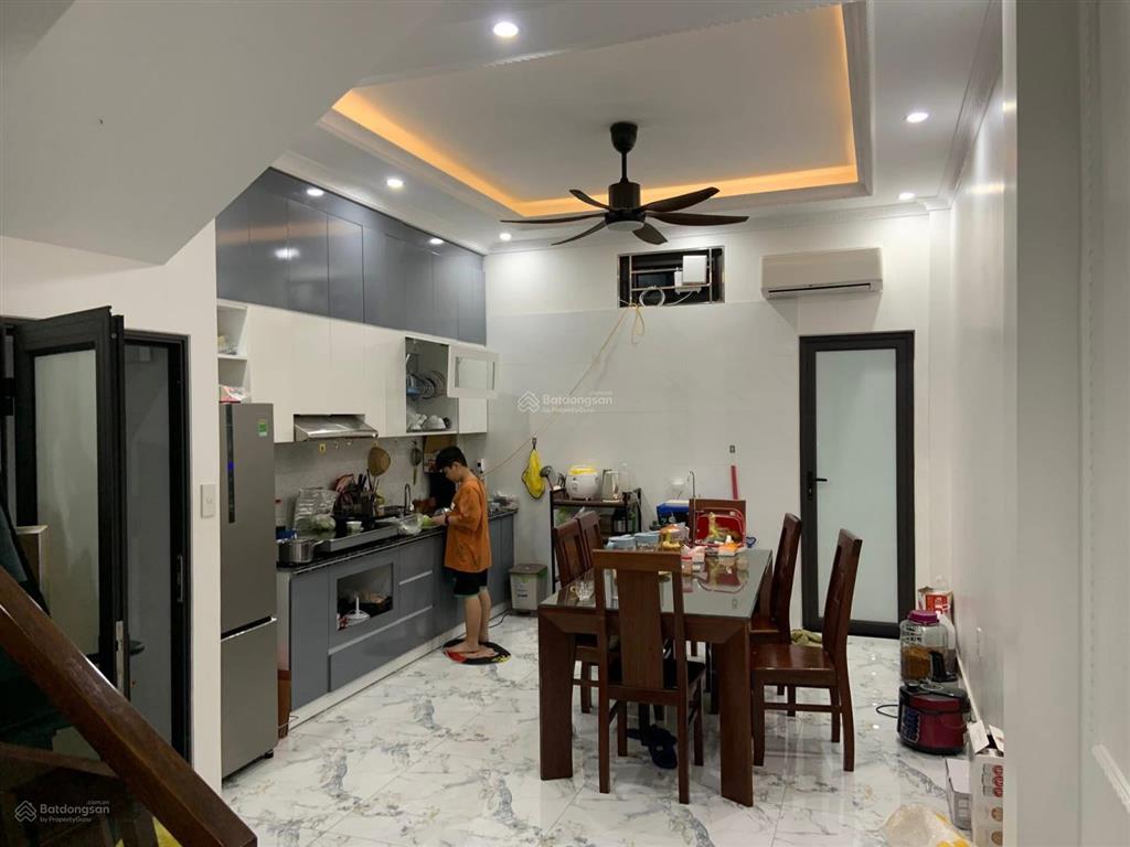 Chính chủ gửi bán nhà 3 tầng tại đồng hoà, kiến an