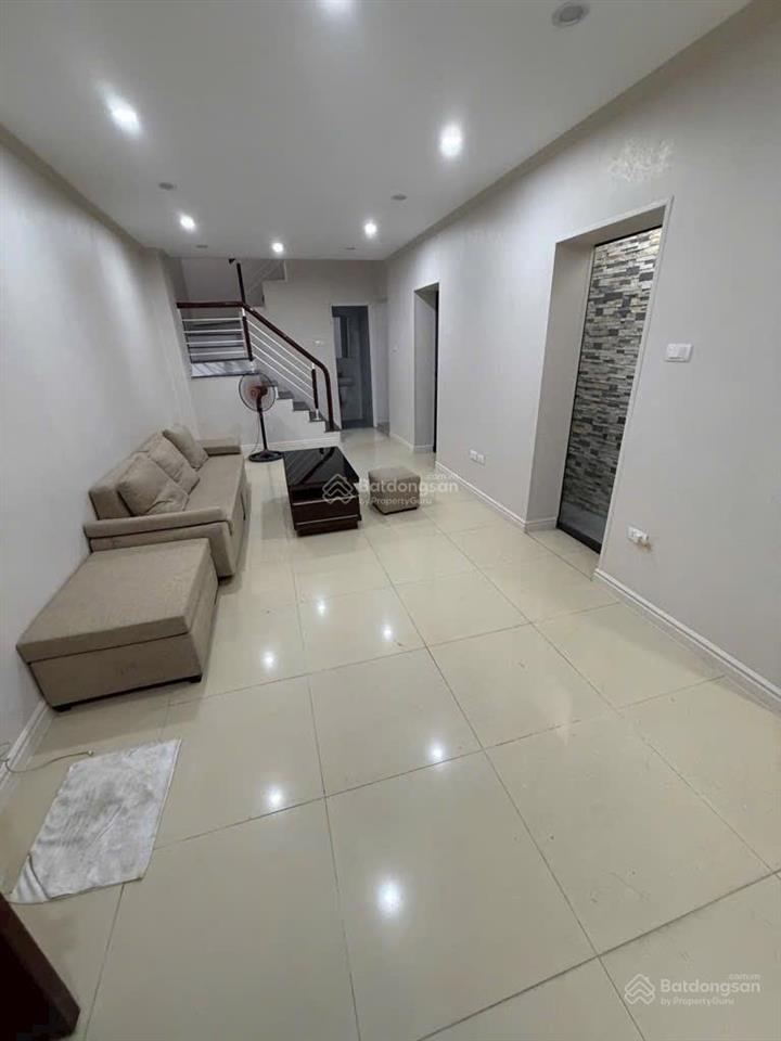 Hot nhất ba đình! nhà đẹp ở luôn ngõ nông gần phố đào tấn  3 tầng