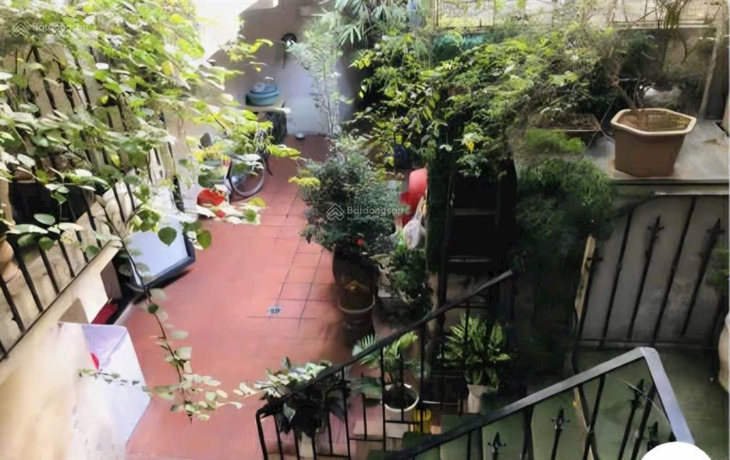 Siêu hiếm  ngõ phất lộc  huyền thoại homestay hốt bạc giữa trái tim phố cổ.