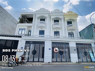Nhà 1 trệt 2 lầu, gần bigc, sân xe hơi, 3 p ngủ. mặt tiền kinh doanh.  0909 290 ***