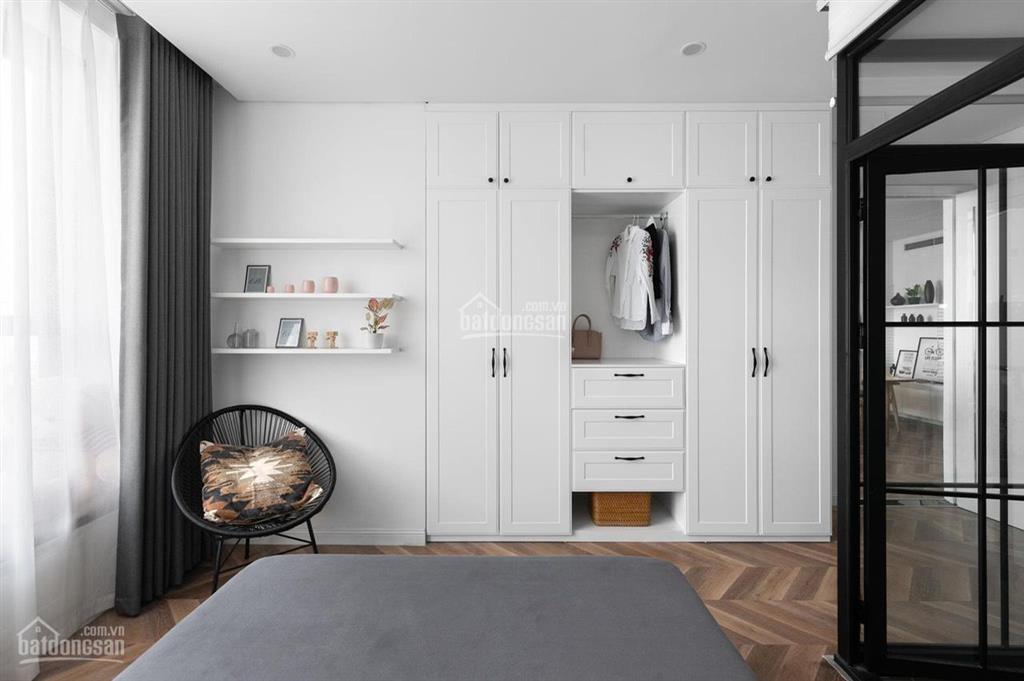 Bán cantavil an phú (3pn  150m2  9,2 tỷ) có sổ hồng, 3 ban công, thoáng mát  hàng hot ạ
