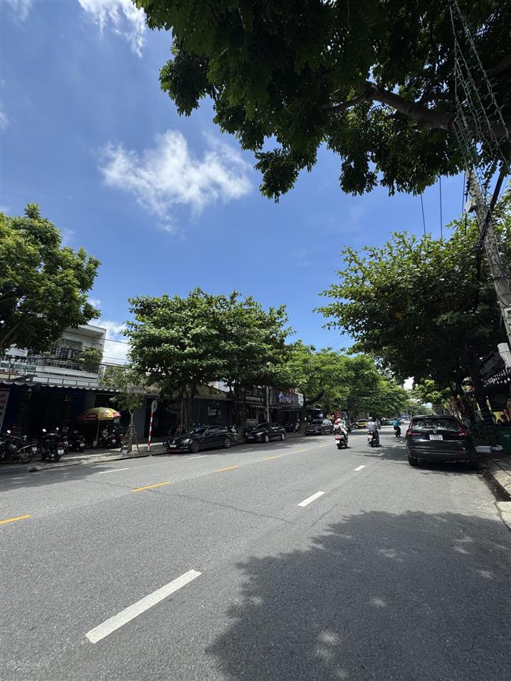 Bán nhà mặt tiền đường phan đăng lưu, tttp đà nẵng ngang 7m5