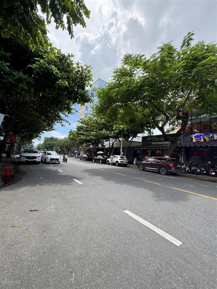 Bán nhà mặt tiền đường phan đăng lưu, tttp đà nẵng ngang 7m5