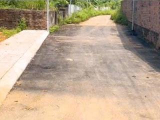 Bán nhanh các lô đất 100m full thổ cư tại thôn 7, xã phú cát, quốc oai, hn, giá chỉ 27 triệu đ/1 m.