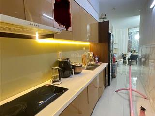 Bán căn 73m2 2pn 2wc full nội thất đẹp, tầng trung view thoáng nhà mới đẹp