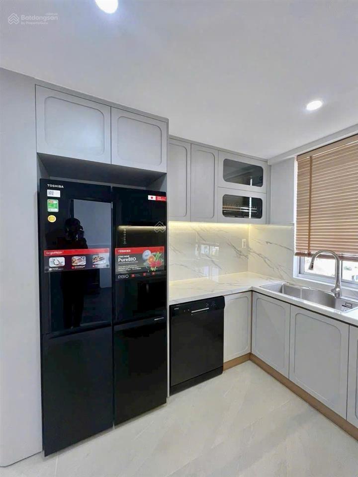 Bán căn hộ chung cư 3pn 2wc tại mỹ khánh phú mỹ hưng  10tỷ mới 100%   0938 784 *** e thư