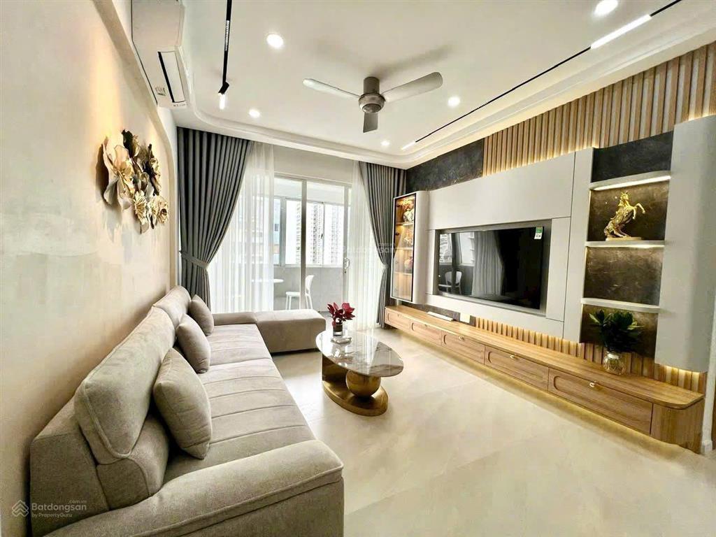 Bán căn hộ chung cư 3pn 2wc tại mỹ khánh phú mỹ hưng  10tỷ mới 100%   0938 784 *** e thư