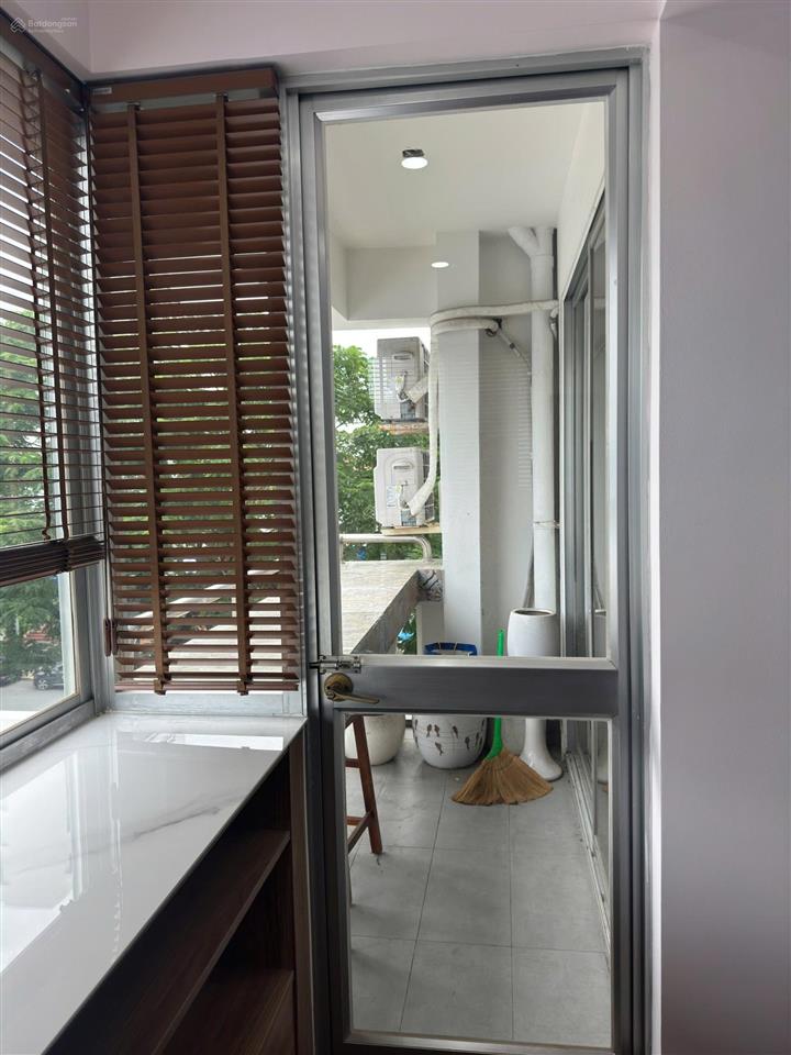 Cho thuê căn hộ full nội thất đẹp ở mỹ khánh 4  113m2, 3pn 2wc   0938 784 *** thư