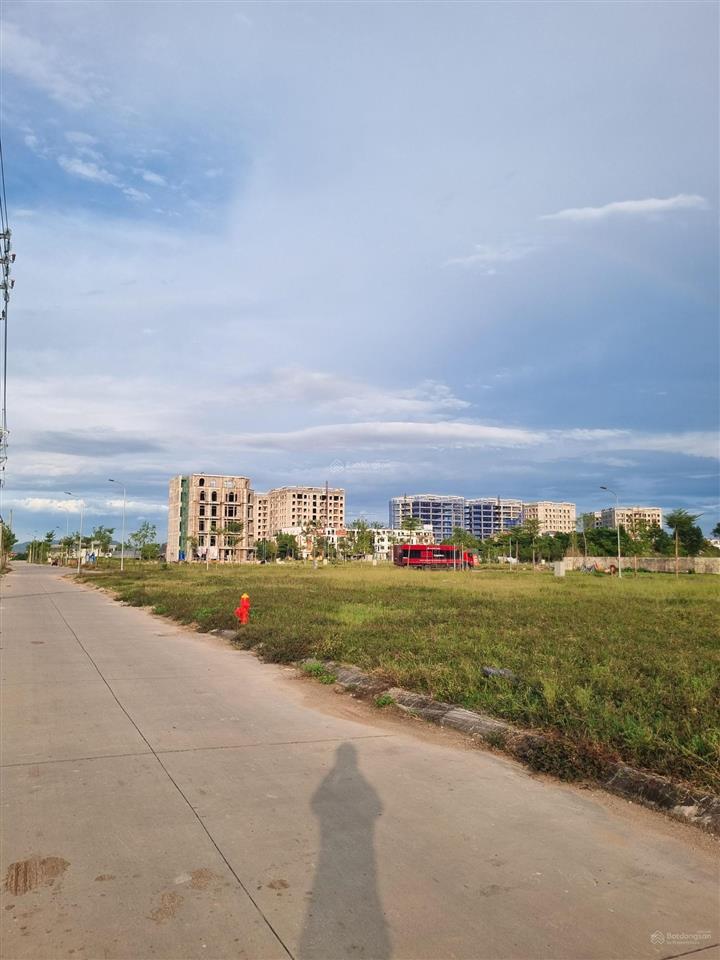 Mở bán đất đấu giá hót nhất huyện mê linh 100m  0968 781 ***