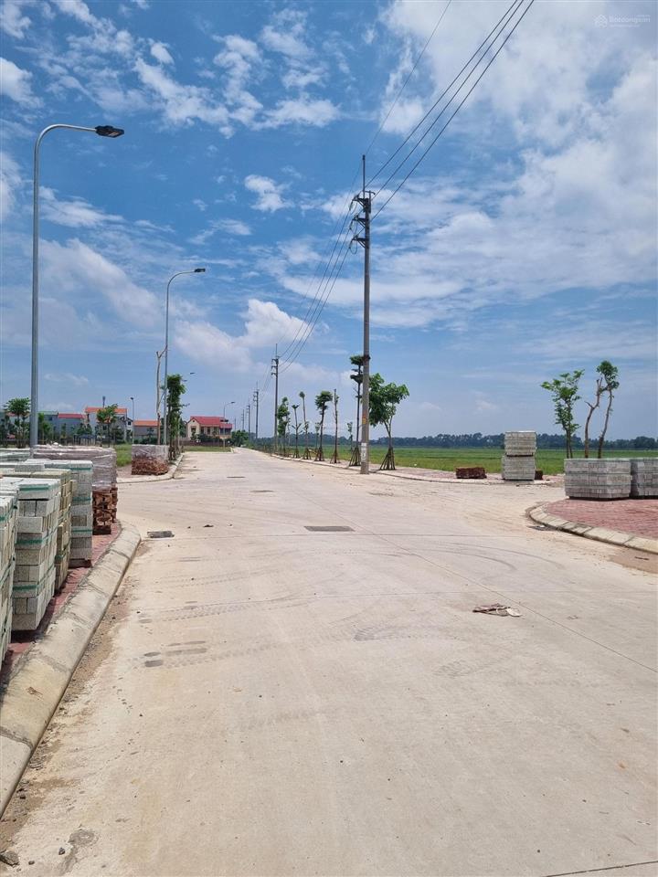 Mở bán đất đấu giá hót nhất huyện mê linh 100m  0968 781 ***