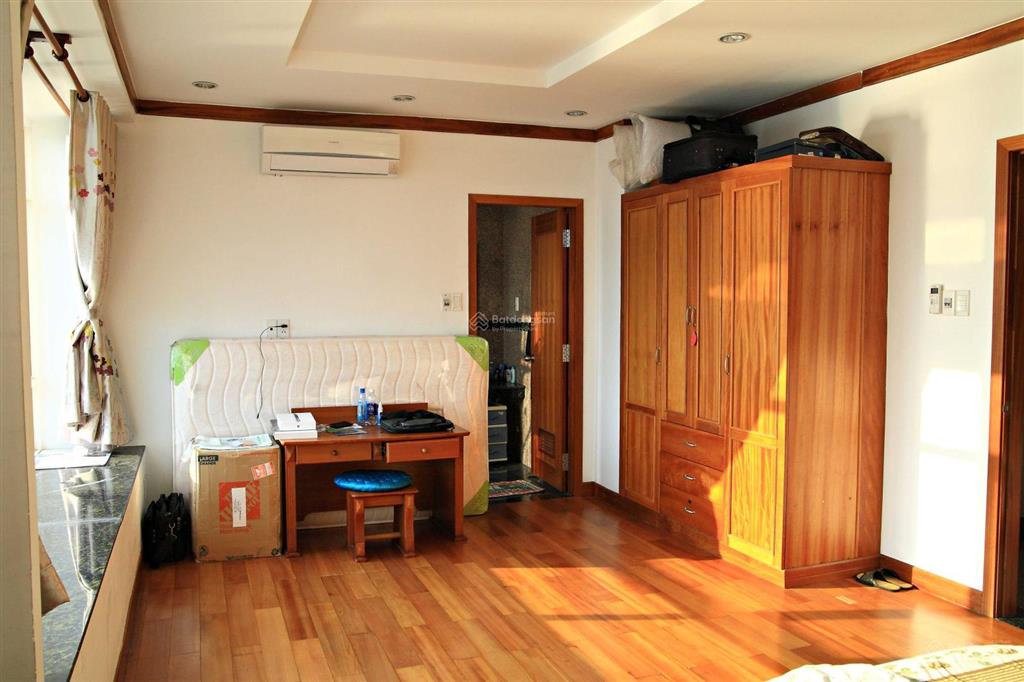 Bán căn 4pn hoàng anh river view, lầu cao, giá 11.5 tỷ thương lượng mạnh.  0906 812 *** vân