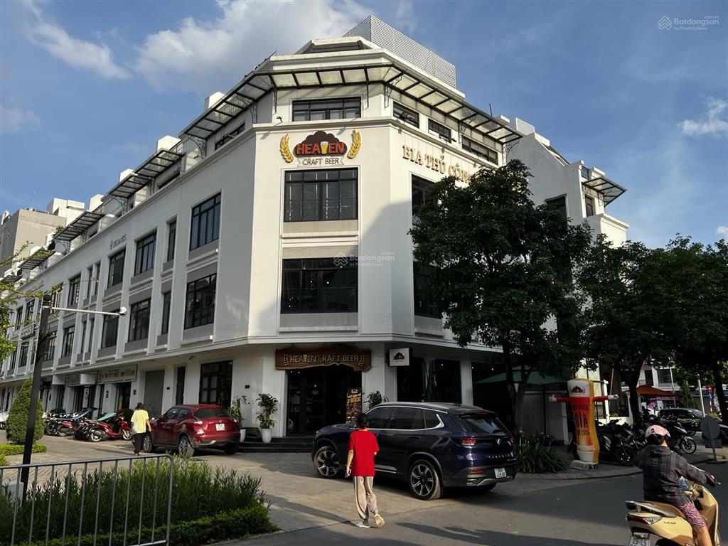 Bán biệt thự, liền kề mặt hàm nghi vinhomes gardenia, 126m2, 54 tỷ.  0983 786 ***