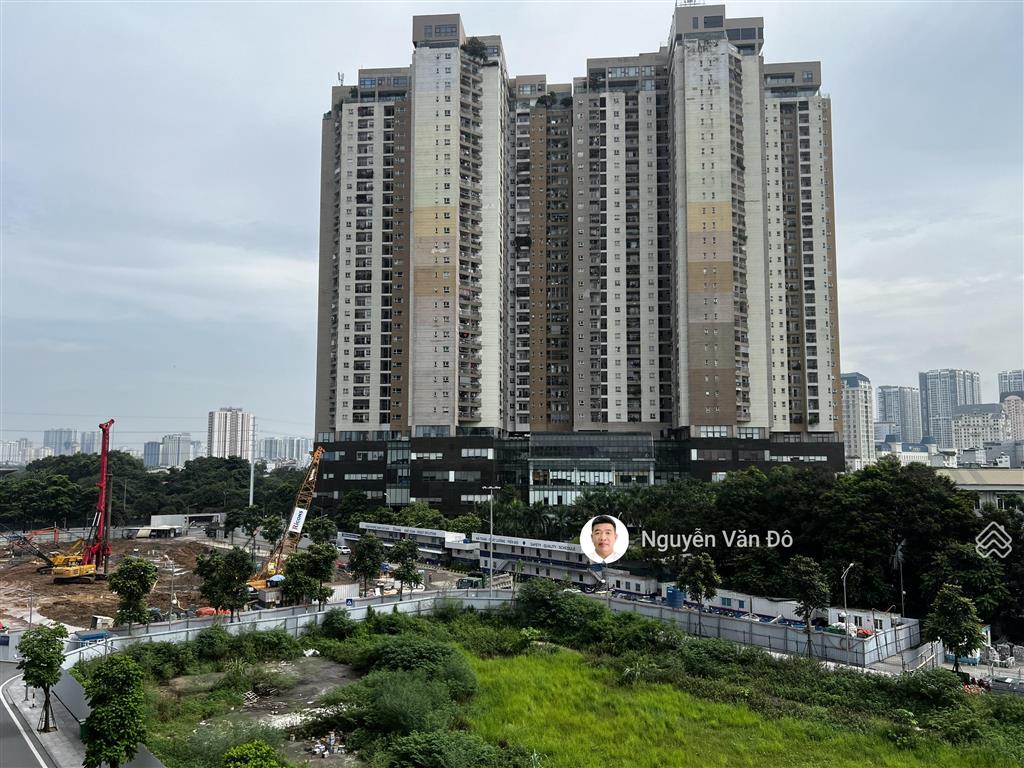 Bán shophouse 188.4m2 the matrix one, căn 2 mặt tiền, hoàn thiện nội thất 75 tỷ.  0983 786 ***