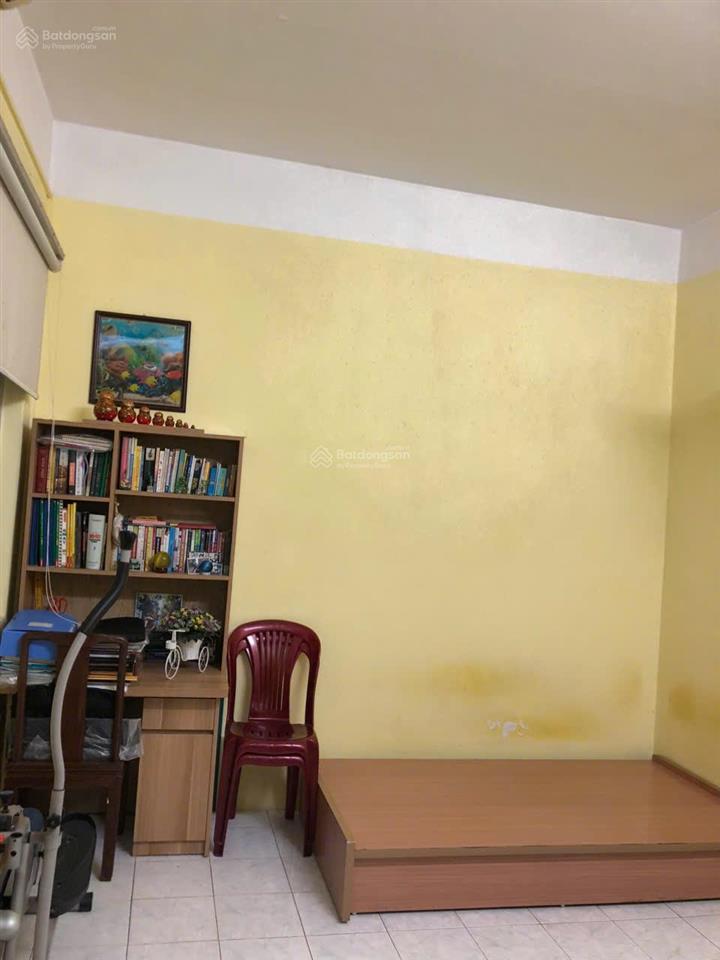 Chính chủ cần cho thuê căn hộ tập thể ở 50 châu long, ba đình