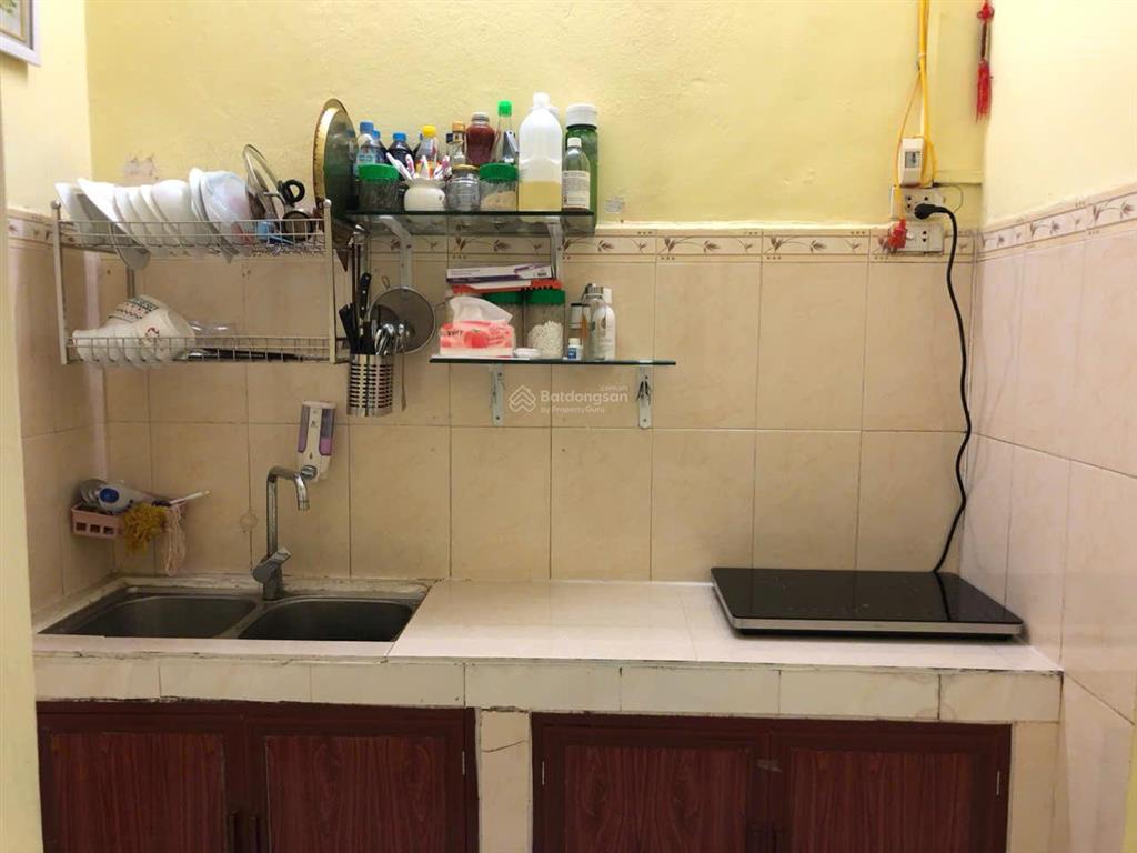 Chính chủ cần cho thuê căn hộ tập thể ở 50 châu long, ba đình