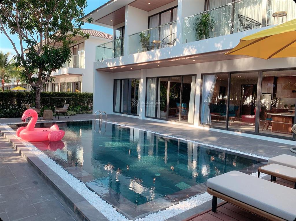 Chính chủ gửi bán biệt thự mặt biển bãi trường 412,9m2 giá 36 tỷ (thương lượng) full nội thất