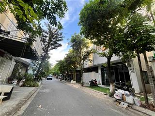 Nhà 2 tầng lô kẹp cống sát góc morison, ngang 6m, diện tích 90m2