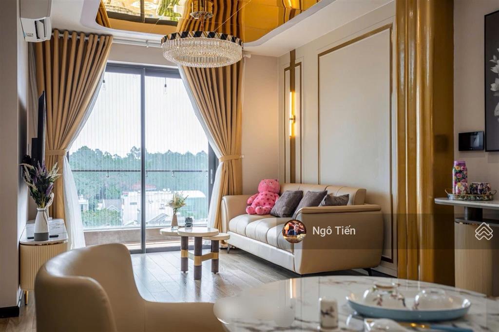 Nội thất 500tr rất tâm huyết làm để ở hiện nay kẹt tiền nên mới bán giá 2,199 tỷ căn 2pn 2wc 79m2