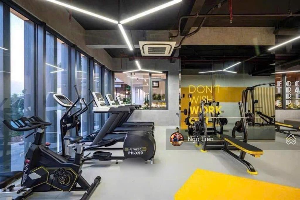 Chính chủ bán 2tỷ100 căn hộ 2pn 78m2 full nội thất ở compass one chánh nghĩa