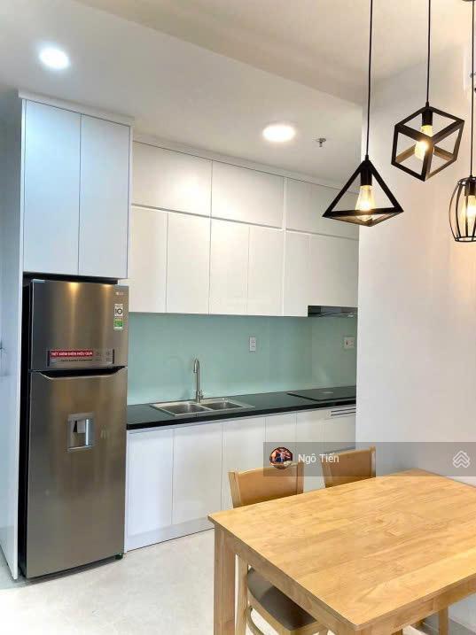 Chính chủ bán 2tỷ100 căn hộ 2pn 78m2 full nội thất ở compass one chánh nghĩa