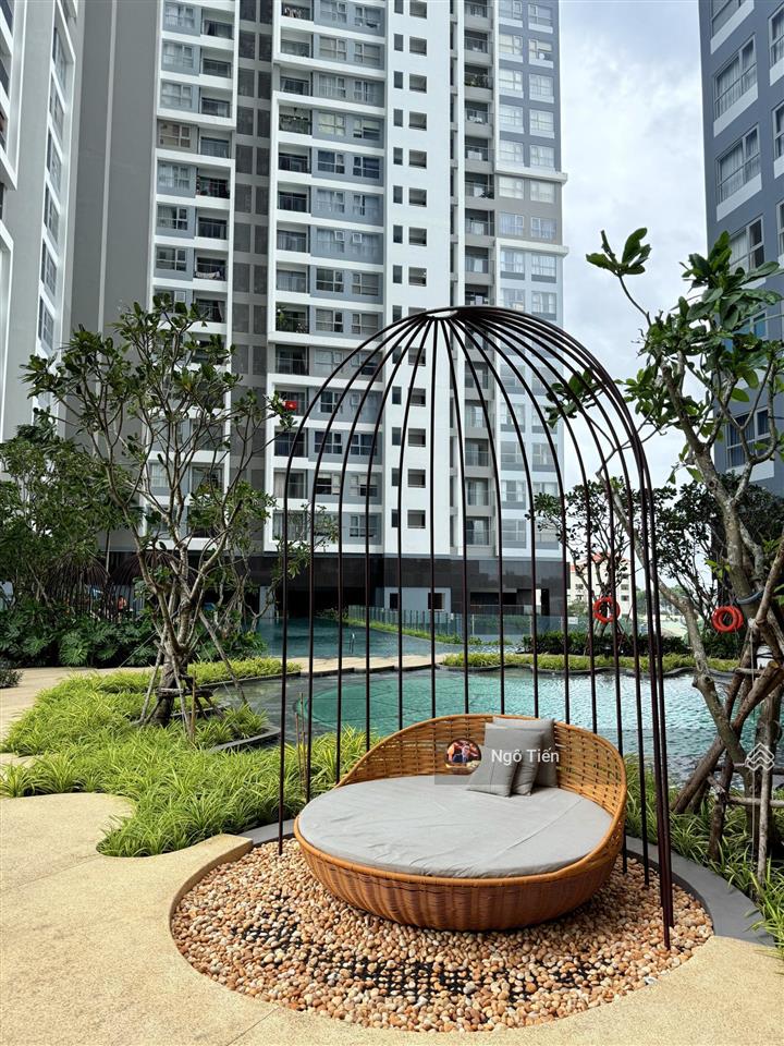 Cần bán gấp trong tháng này, căn hộ 1pn happyone central loại lớn 52m2  1,9 tỷ bao thuế phí