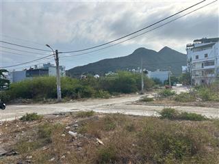 Chính chủ bán lô ở hòn xện, gần bến du thuyền nha trang, lô 128m2 mt 8m