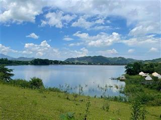 Cần chuyển nhượng 8800 m2 đất thổ cư bám hồ tại tiến xuấn thạch thất hà nội