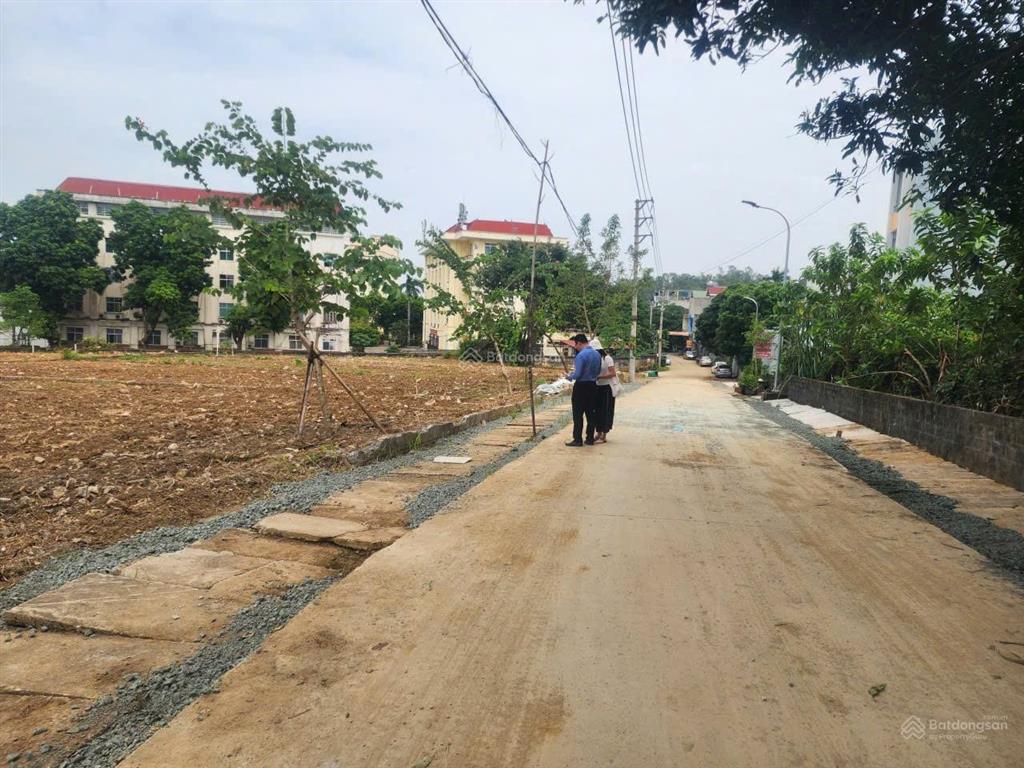 Cần chuyển nhượng 11 lô đất nền tại xã hòa sơn, lương sơn, hòa bình, giáp thị trấn xuân mai