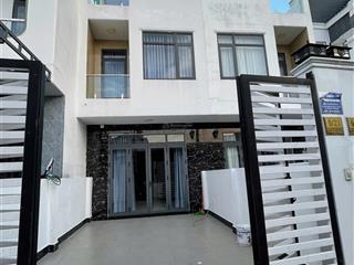 Cho thuê nha 4pn, 4wc, phú mỹ, thủ dầu một, bình dương, 10 triệu vnd