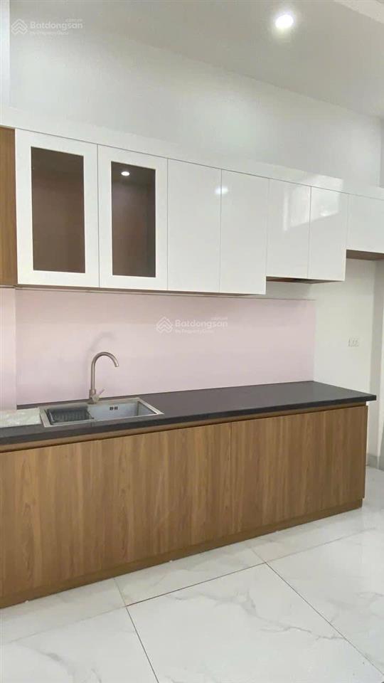 Bán nhà 40m2 xây 4 tầng, nội thất đầy đủ. đường nhựa trước nhà. biên giang, hà đông. giá 4,1 tỷ.