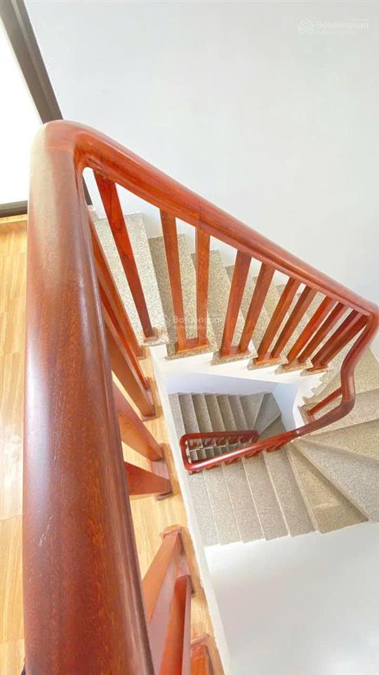 Bán nhà 40m2 xây 4 tầng, nội thất đầy đủ. đường nhựa trước nhà. biên giang, hà đông. giá 4,1 tỷ.