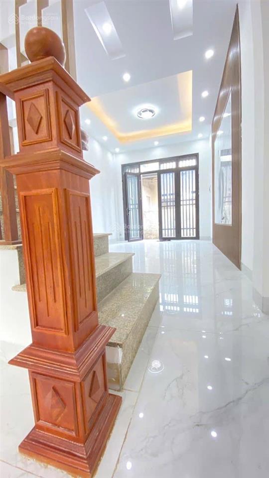 Bán nhà 40m2 xây 4 tầng, nội thất đầy đủ. đường nhựa trước nhà. biên giang, hà đông. giá 4,1 tỷ.