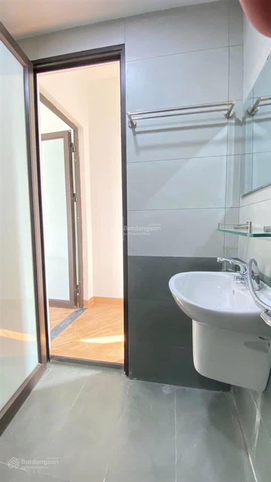 Bán nhà 40m2 xây 4 tầng, nội thất đầy đủ. đường nhựa trước nhà. biên giang, hà đông. giá 4,1 tỷ.