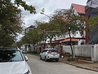 Bán biệt thự 240m2 khu a gleximco ngay đại lộ thăng long thông vinsmart tây mỗ kinh doanh sầm uất