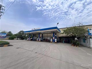 Chuyển nhượng công ty gồm cây xăng kho xưởng,trường trung cấp nghề diện tích 50000m2 tại hà nội