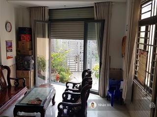 13.5 tỷ tl hẻm 10m, dt 6.2mx22m (128m2) đúc 1 lầu. nhà vô ở liền. đc nguyễn hữu tiến, tân phú