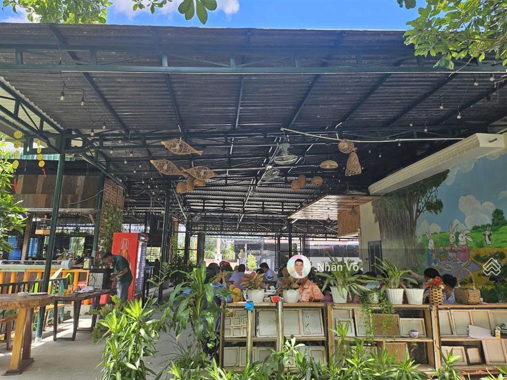 Chỉ 8.8 tỷ sở hữu mini resort ven sông tại tx lagi, 1200m2. mt đường 20m, ngang 29m. có 8 bungalows